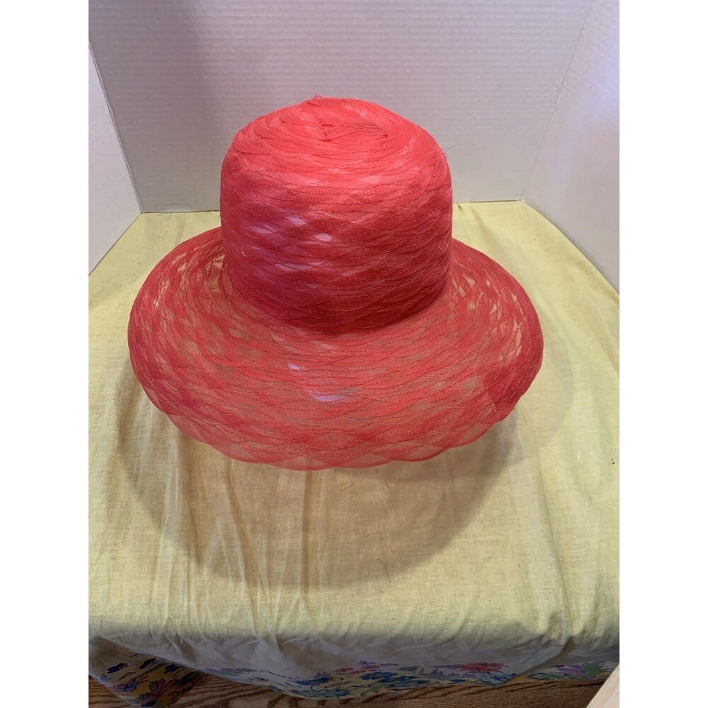 Swan Hat New York Red Packable Ribbon Accent Hat~Vintage~One Size